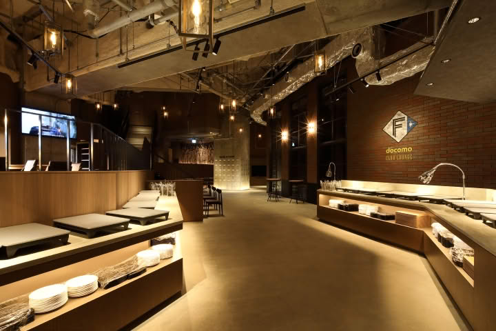 docomo CLUB LOUNGE